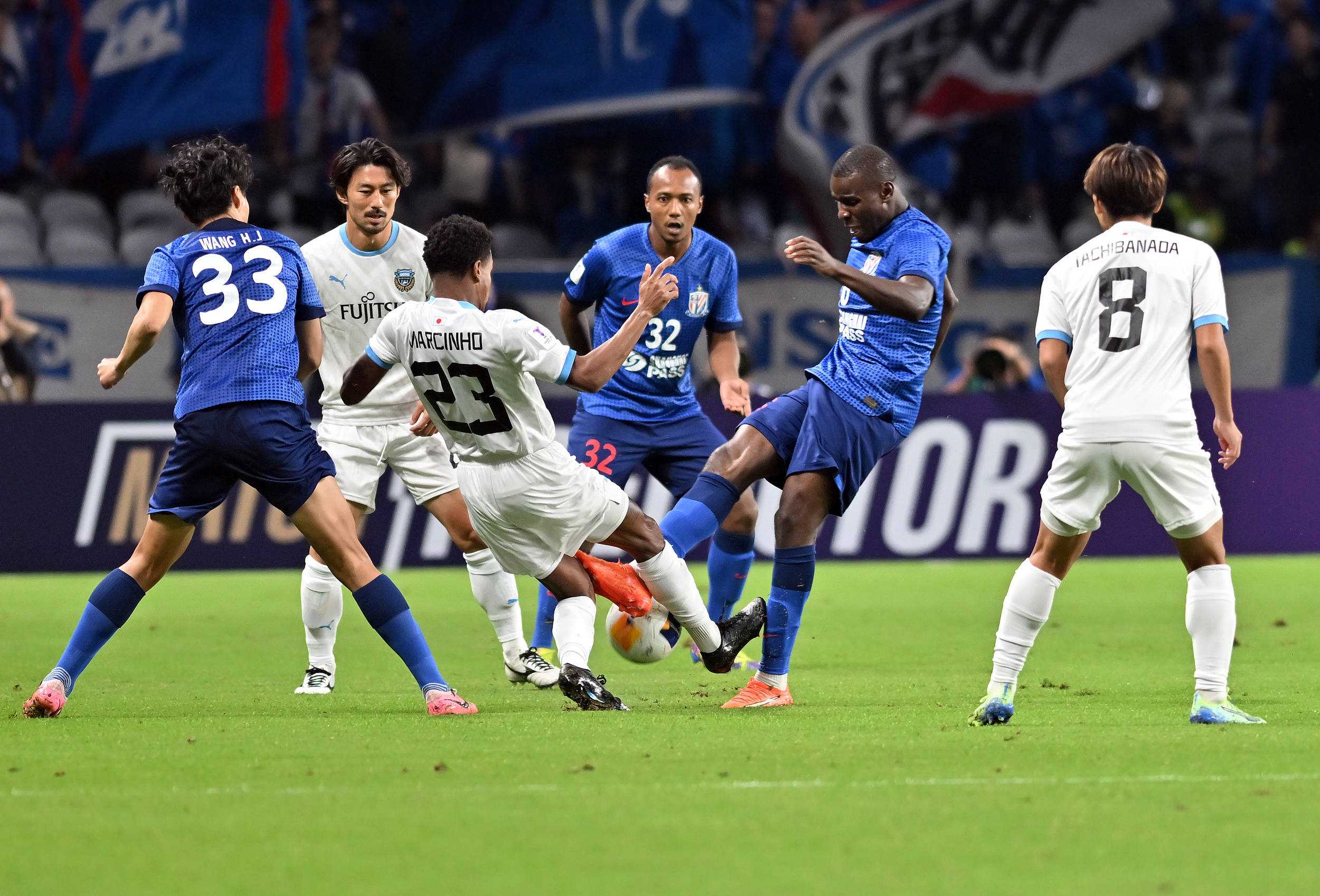 压迫感并存 压迫感并存